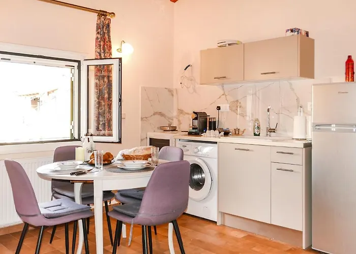 Lovely 2 Bedroom In Corfu Anemomilos Apartmán
